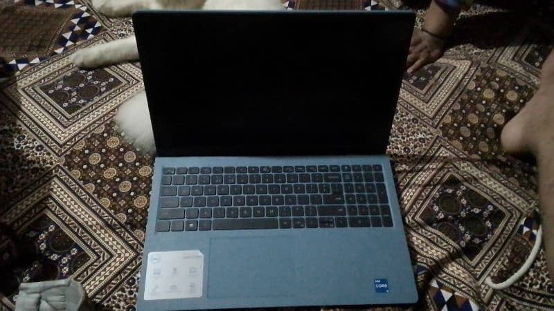 DELL CORE I5 11 GEN 1