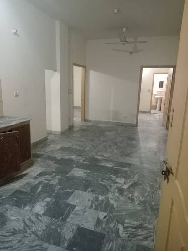 3bedroom flat available for rent Islamabad 7