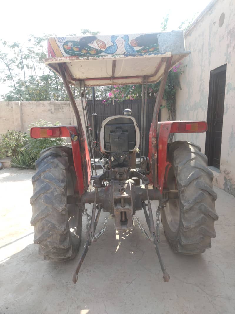 Tractor Massey Ferguson 240 2