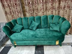 Sofa Set 5 seater New condition never used unique look