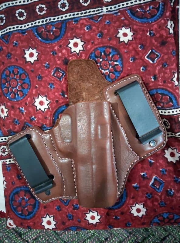 Holster IWB genuine leather. 4