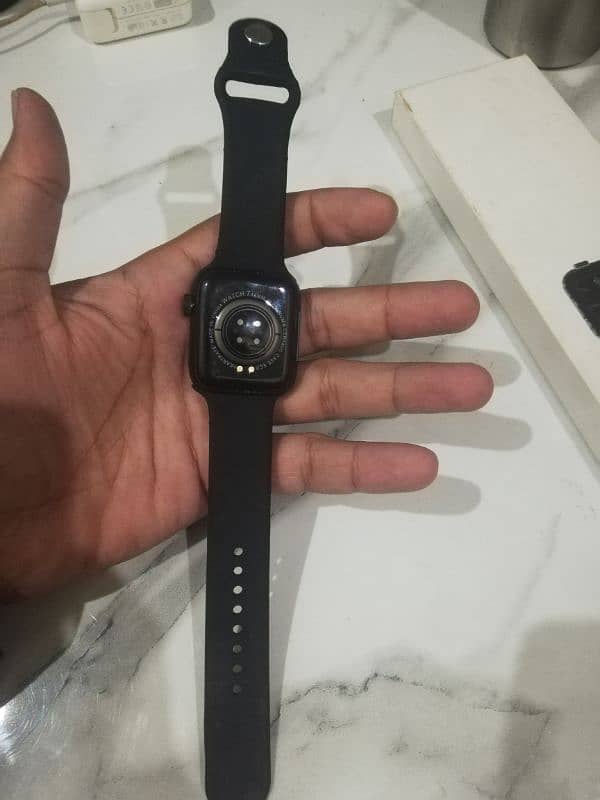 Apple watch series 7 smart watch with apple logo 2