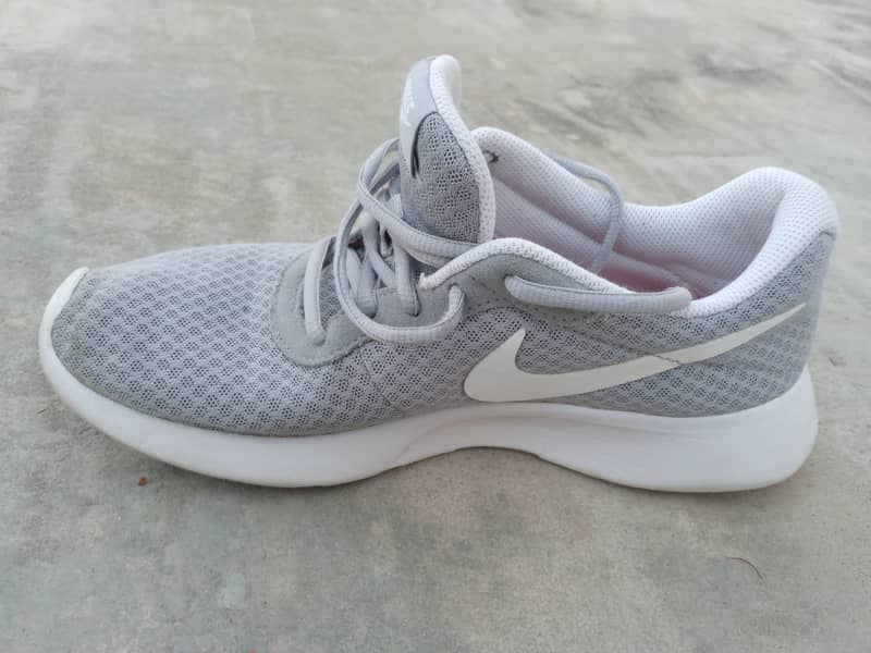 Nike tanjun 0