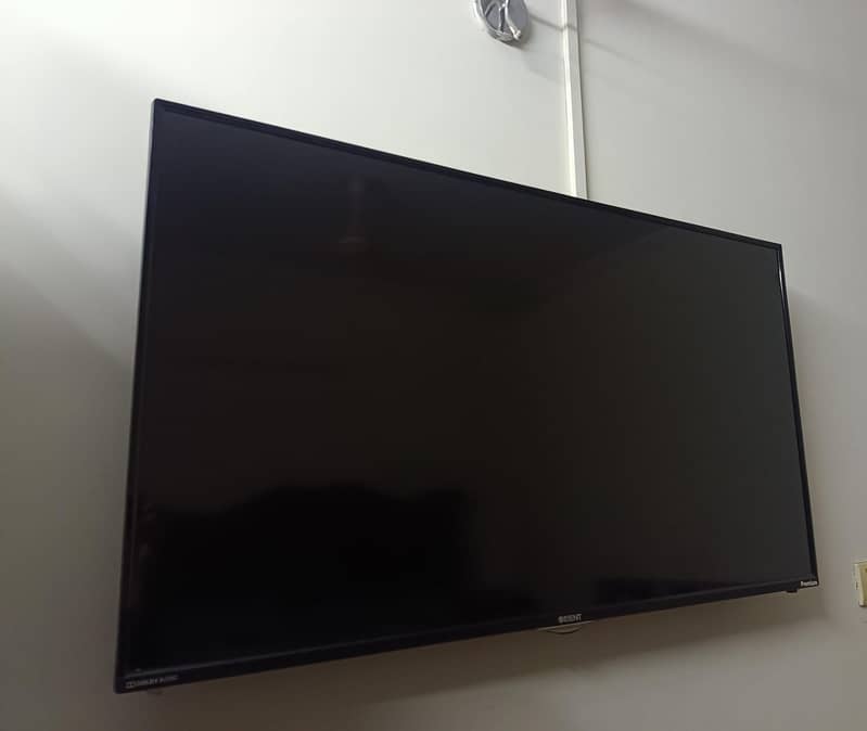 Orient 50" LED Smple  TV 2