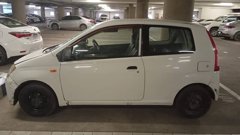 Daihatsu Mira 2007 3