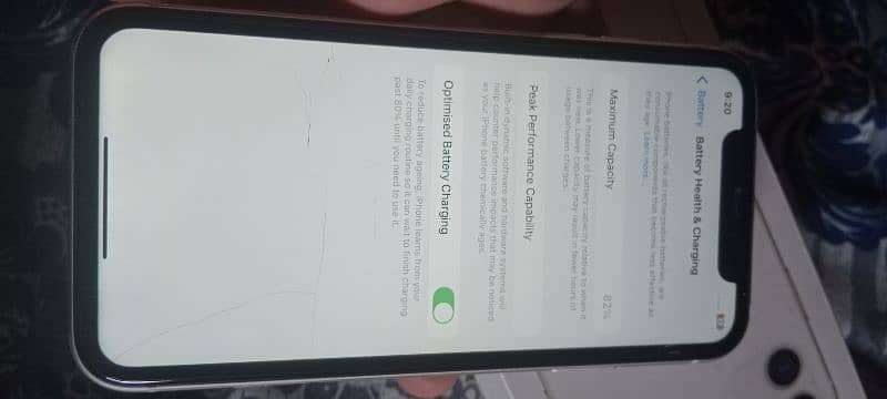 iphone 11  non pta fectory unlock 64 gb 6