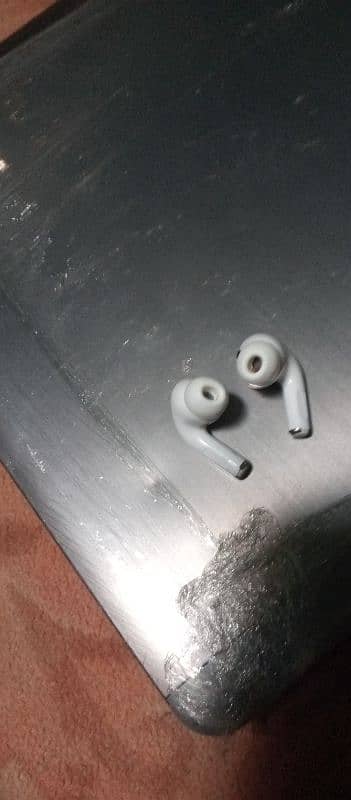 Ear buth apple ear buth apple air pods pro 2