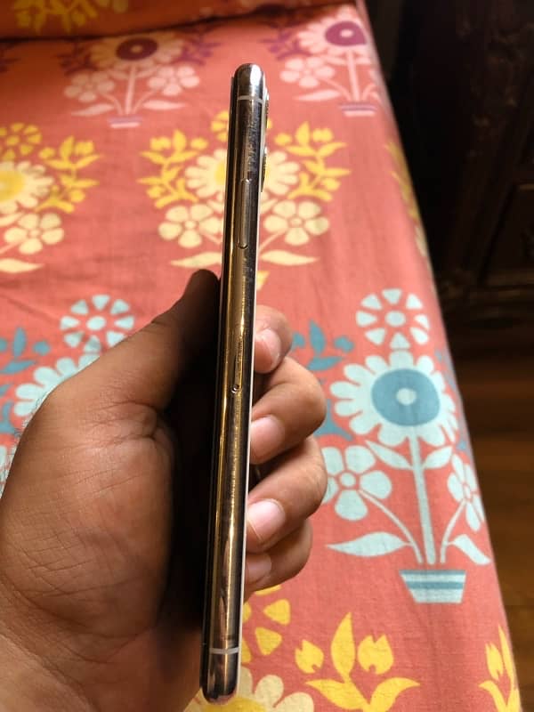 iPhone 11 Pro Max 64GB 3