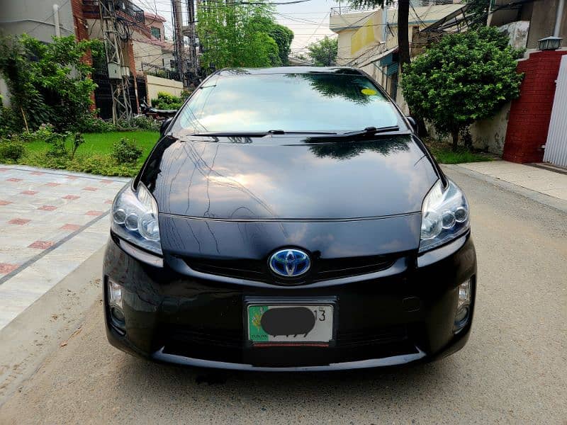 Toyota Prius 1.8 G-Touring Edition for sale in Excellent Condition!! 0