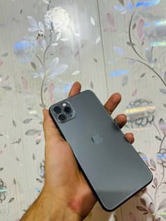 iphone 11 pro max FU urgent sale