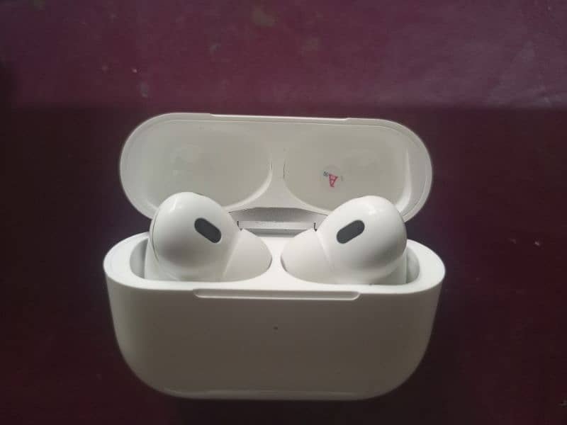 earpods 4