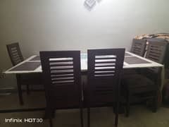 9/10 condition dinning table