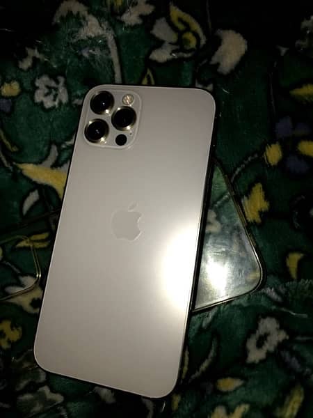 Apple I phone 12 Pro 0