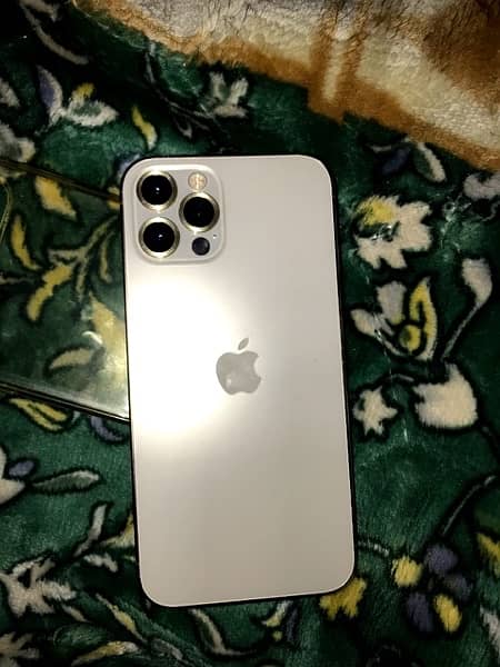 Apple I phone 12 Pro 1