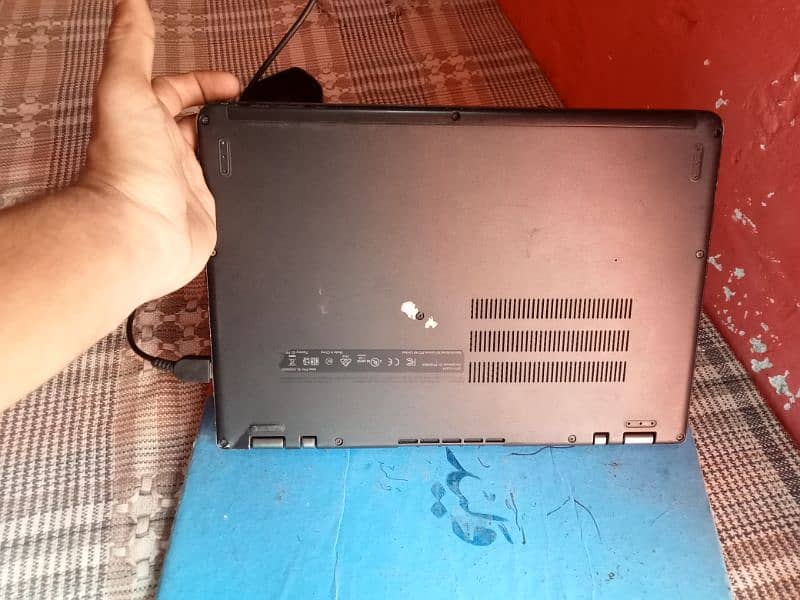 Lenovo yoga 12 core i5 5 generation 2