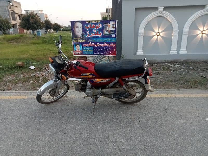 Honda CD 70 in use condition for sale 4