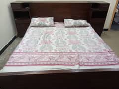 KING SIZE BED Urgent for sale