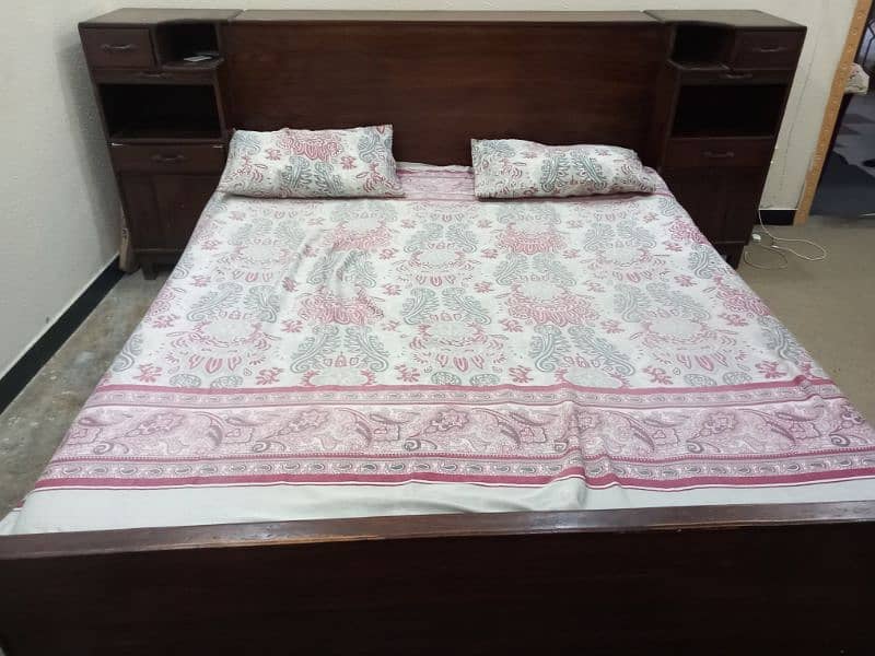 KING SIZE BED Urgent for sale 0