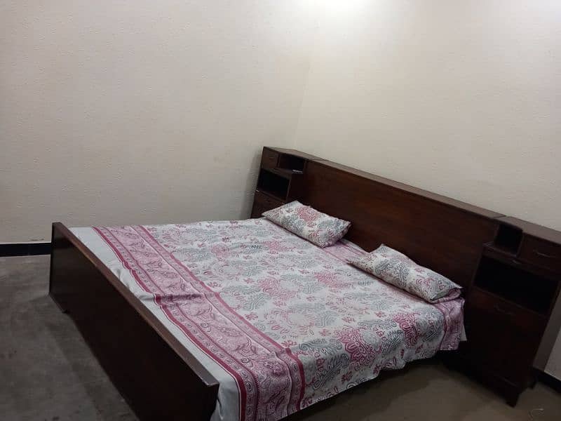 KING SIZE BED Urgent for sale 2