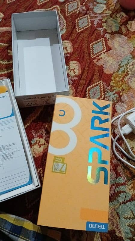 Tecno Spark 8C, 4+3/128GB 4