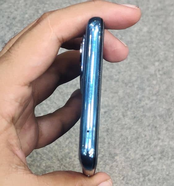 One plus 9 . /10/10 Condition 2 weeks use 2