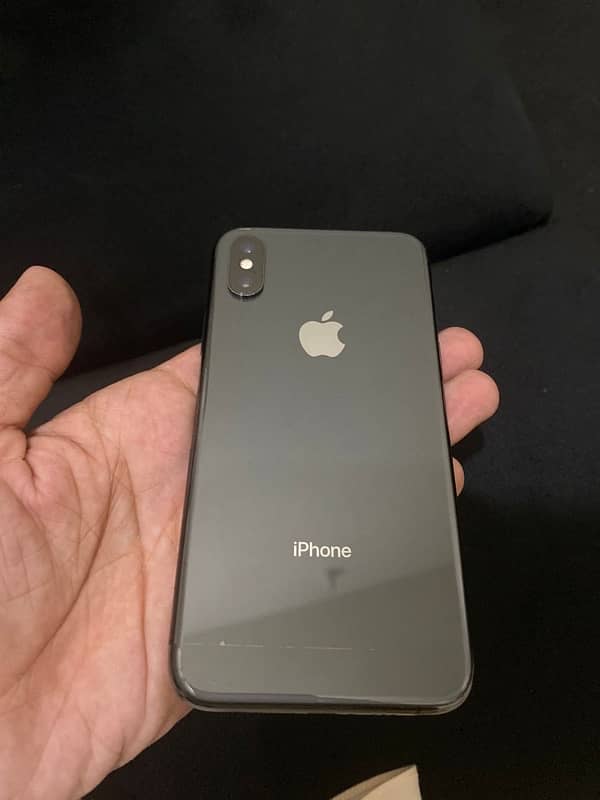 IPhone xs 1