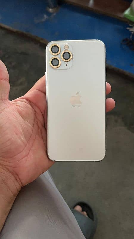 Iphone 11 pro PTA Approved 3