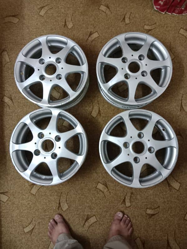 SUZUKI CULTUS GENIOUN ALLOY RIM FOR SALE 4