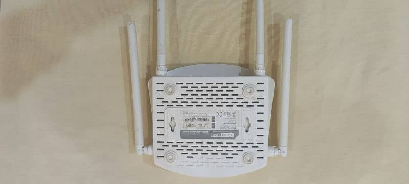 Tenda TP-Link ToTo Link Wifi router 2