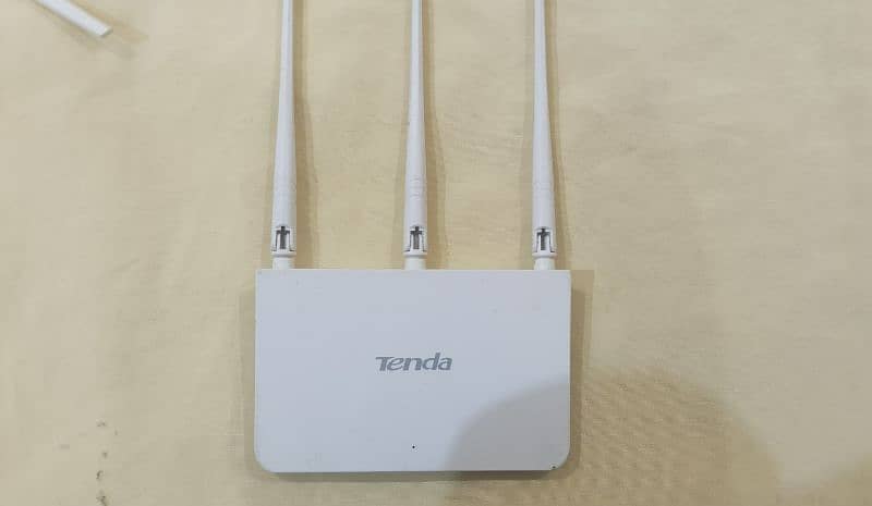 Tenda TP-Link ToTo Link Wifi router 3