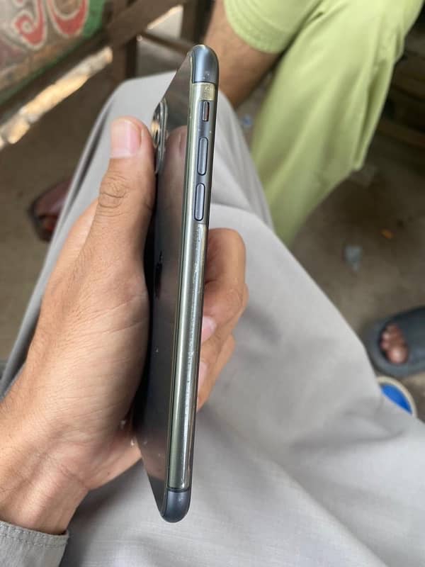 Non pTa I phone 11 Jv 64 gb Face id disabel 3