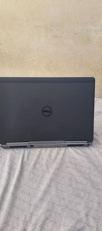 dell precision 7520 i7/7th gen 4