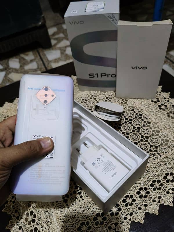 vivo s1pro 1