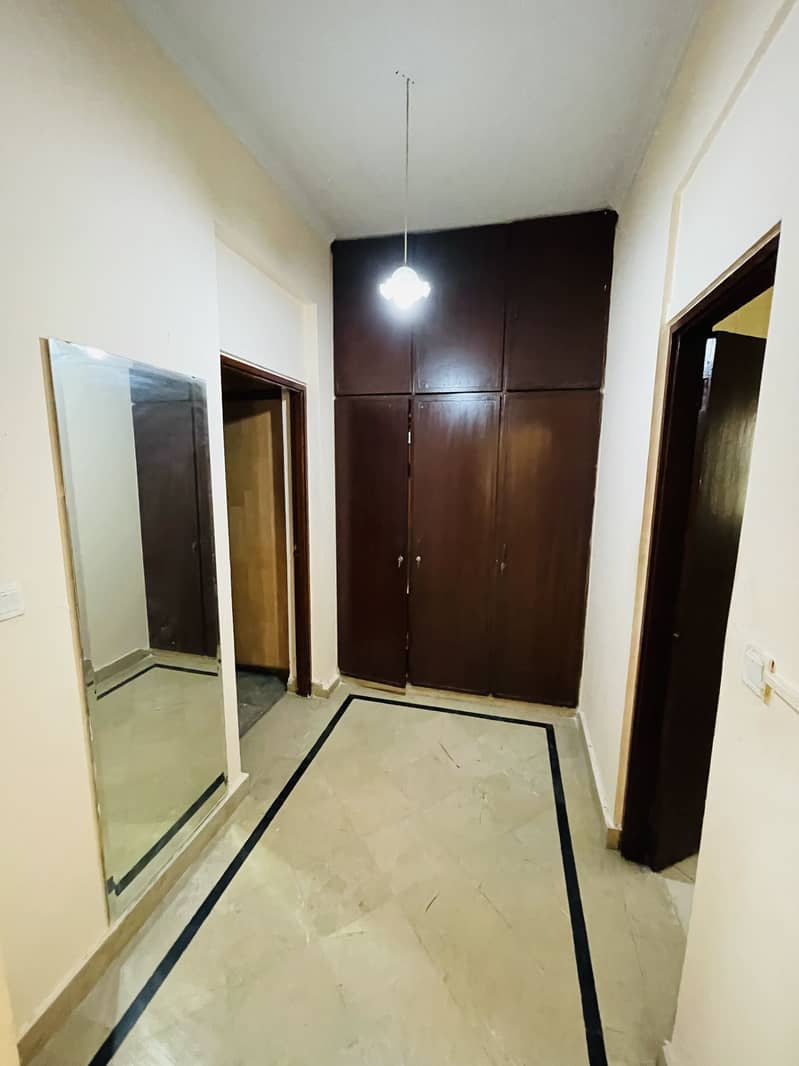 10 Marla House For Rent In Dha Phase 1 Prime Location 8