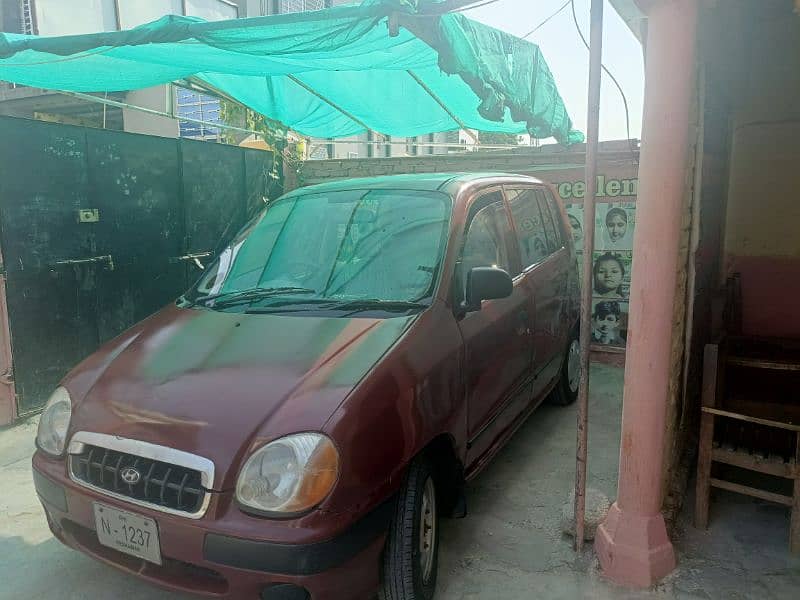 Hyundai Santro 2001 urgent sale 0