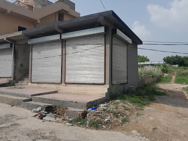 Single Story plaza for sale on very ideal location opp panjab housing scheme adiala road abhid homes 3