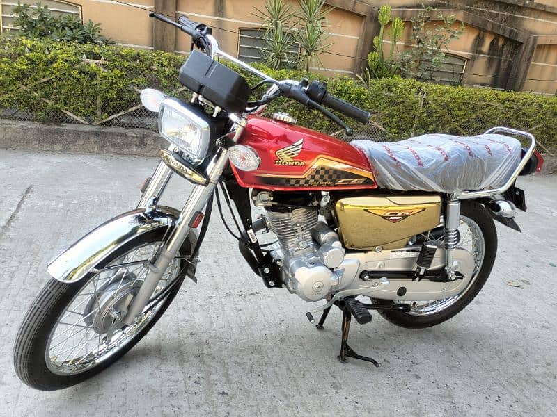 Honda CG125 special edition Rawalpindi number 03055228242 4