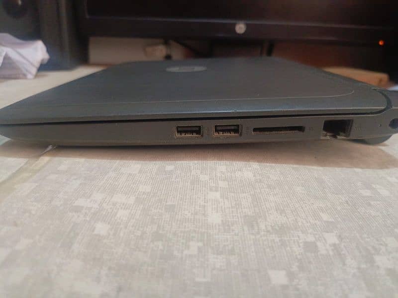 hp laptop ProBook 11-g2 with bag and charger 7