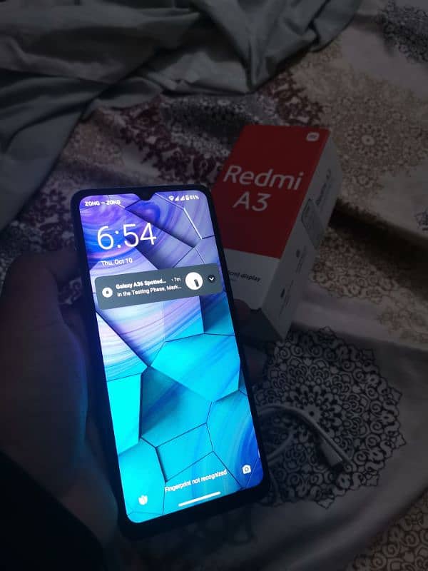 Redmi A3 4+4gb 64gb 3