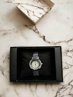 woman's movement Quartz watch