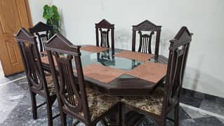 Dining table | 6 chairs | Wooden