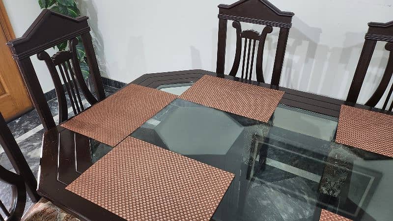 Dining table | 6 chairs | Wooden 3