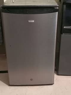 TLC single door refrigerator  good runing condition buy and enjoy.