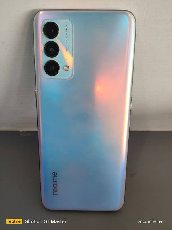 realme GT Master 8/128 4