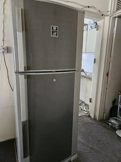 Dawlance refrigerator medium size