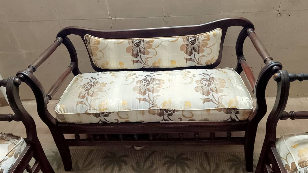 Wooden sofa set 5