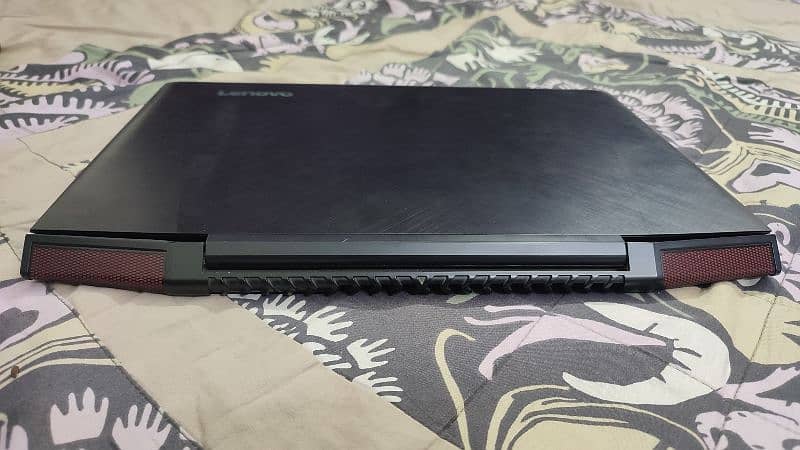 Lenovo Y700-15ISK, i7 6th Gen, GTX 960M, 16GB RAM, 1TB+256GB SSD 1