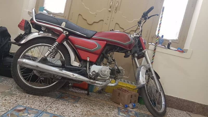 2021 model hai Islamabad number plate hai condition used urgent sale 4