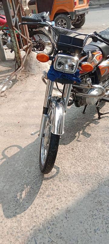 honda CG 125 new condition fst hand arjnt sell 2