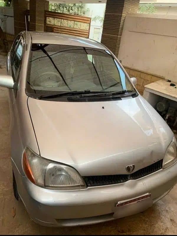 Toyota Platz 2002 0